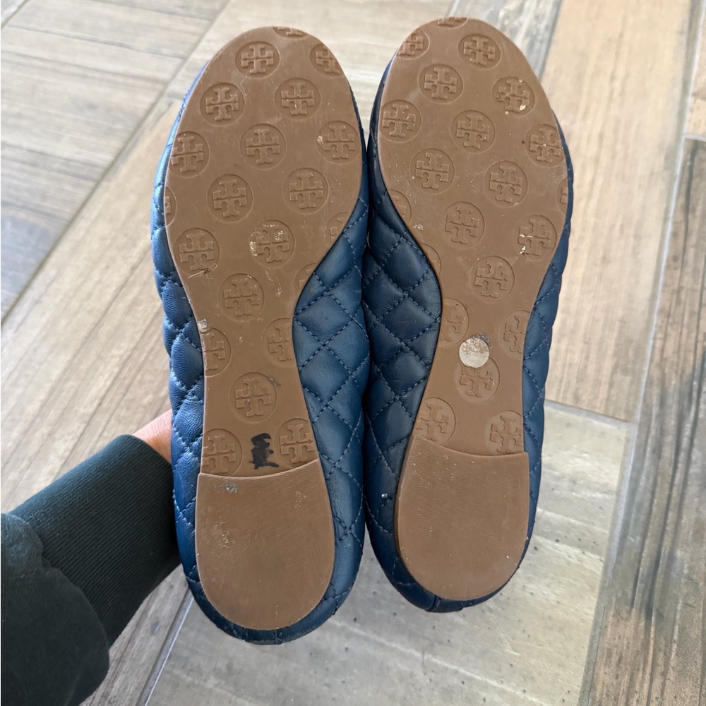 Tory Burch Blue Quilted Leather Quinn Ballet Flats size 7.5 - Picture 7 of 7